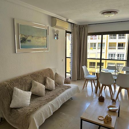 Piso En El Corazon De Alicante Con Ubicacion Unica Exterior foto