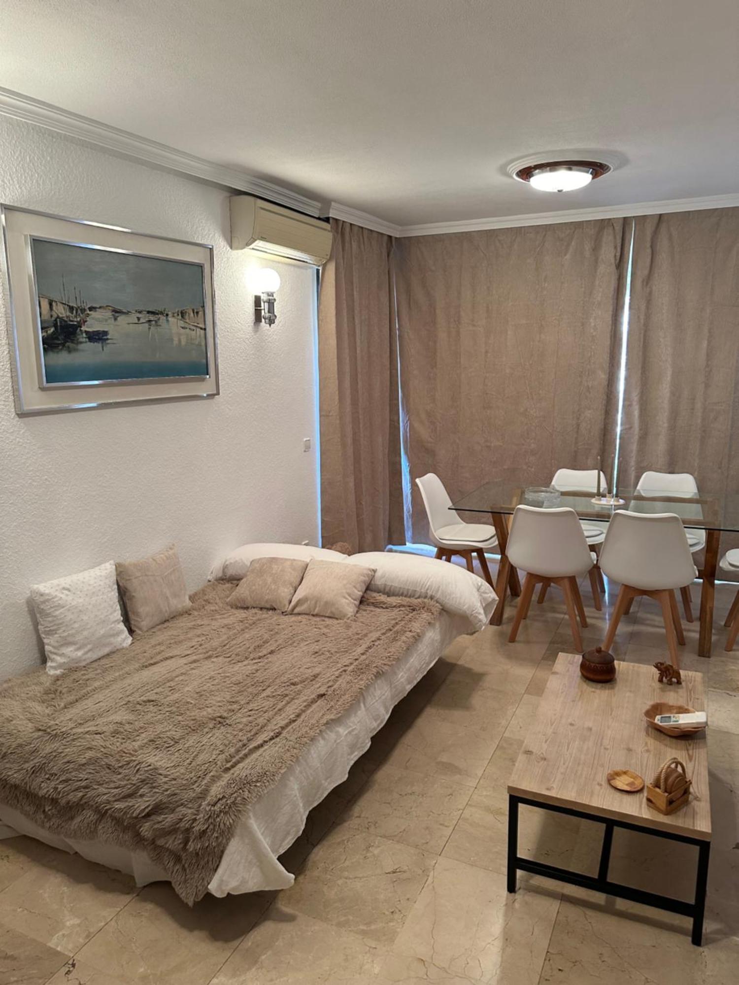 Piso En El Corazon De Alicante Con Ubicacion Unica Exterior foto